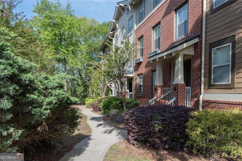 1213 Watson Trl Se - Photo 4 of 34