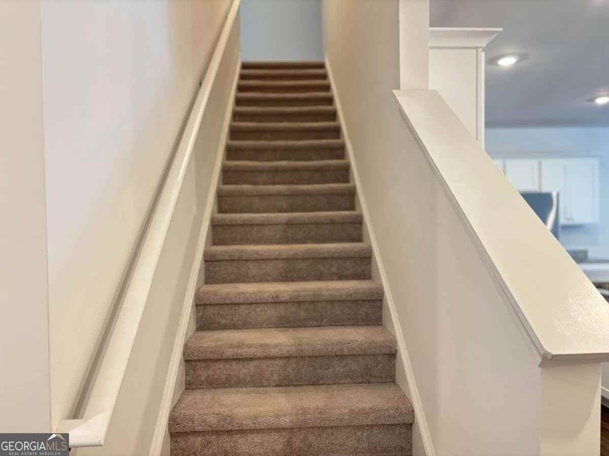 104 Mission Blvd - Photo 7 of 18