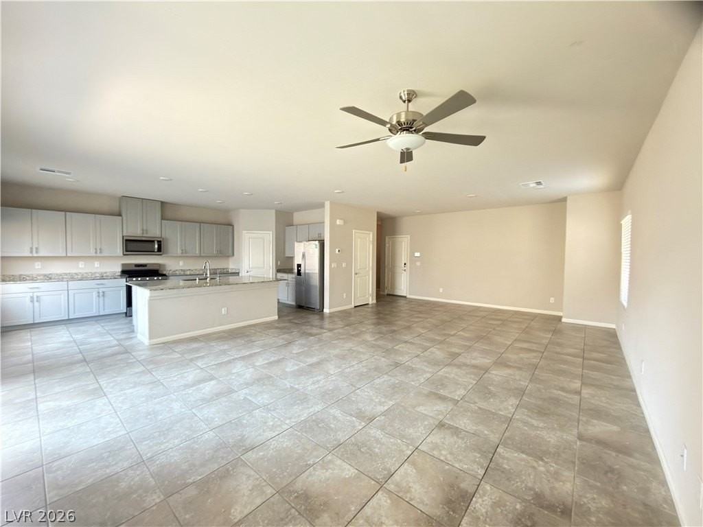 1180 Pitaya Ct - Photo 3 of 17