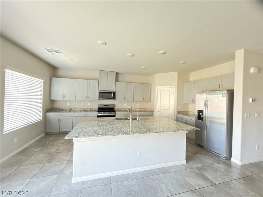 1180 Pitaya Ct - Photo 5 of 17