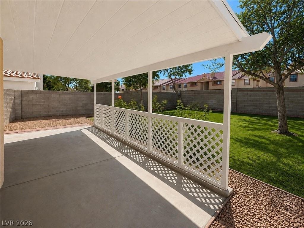 3325 Stacey Lyn Dr - Photo 3 of 3