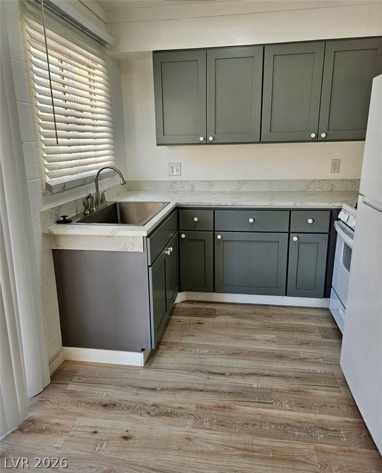 820 Avenue A #23 - Photo 2 of 13