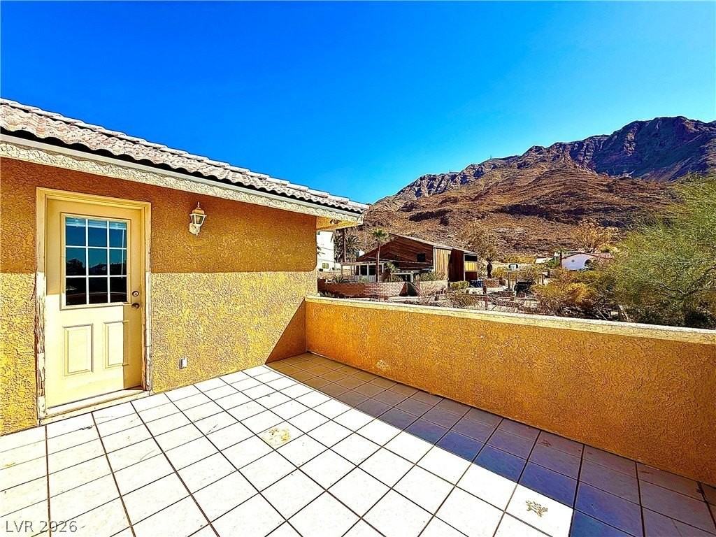 764 Benedict Dr - Photo 4 of 30