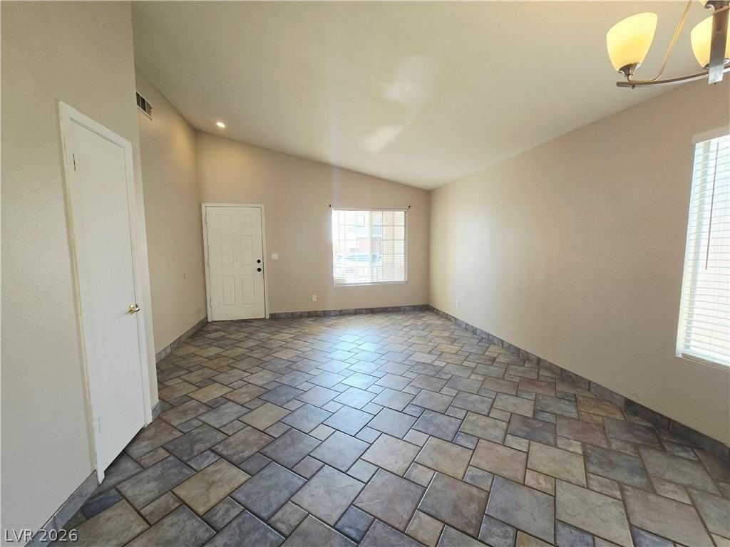 5547 Summer Joy St - Photo 4 of 19