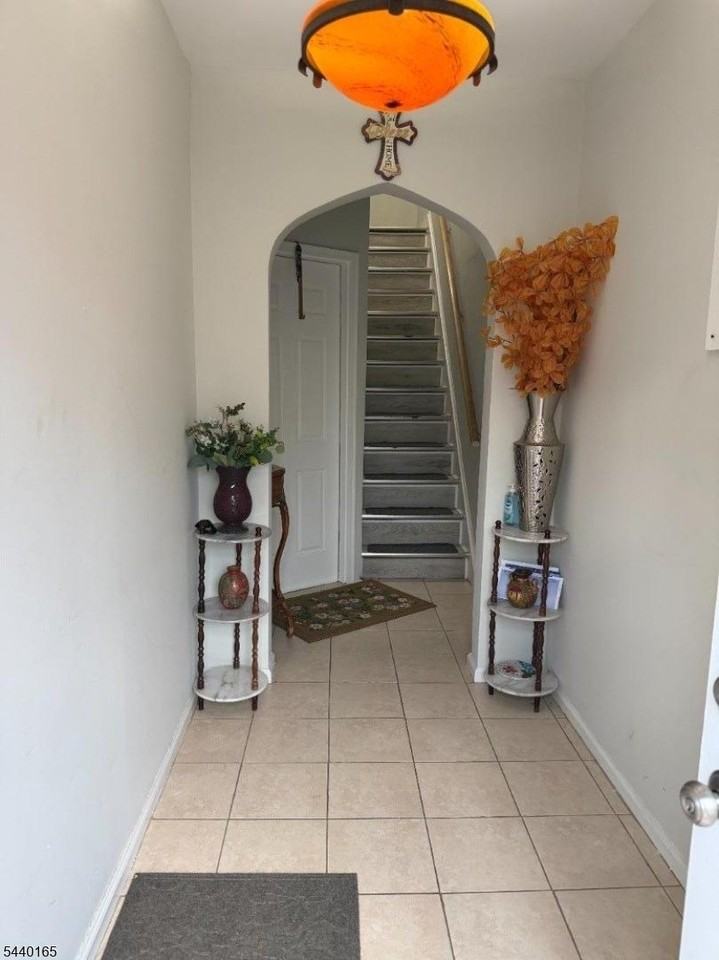382 Lafayette Ave #2 - Photo 3 of 11