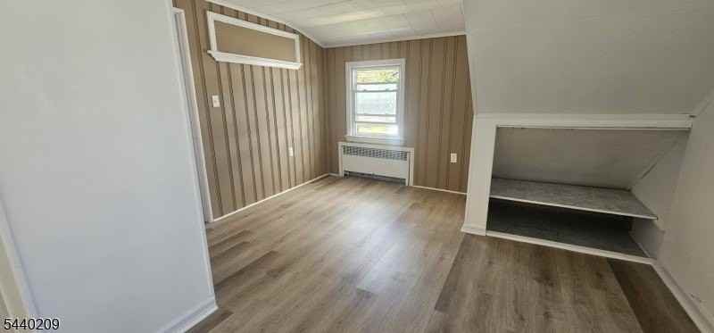 297 E 27th St - Photo 4 of 7
