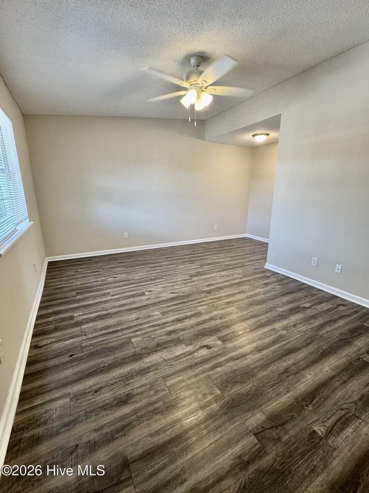 1293 Park West Dr #9 - Photo 3 of 14
