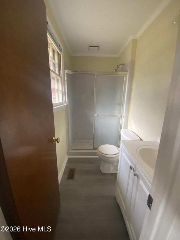 1005 Sioux Dr - Photo 4 of 7