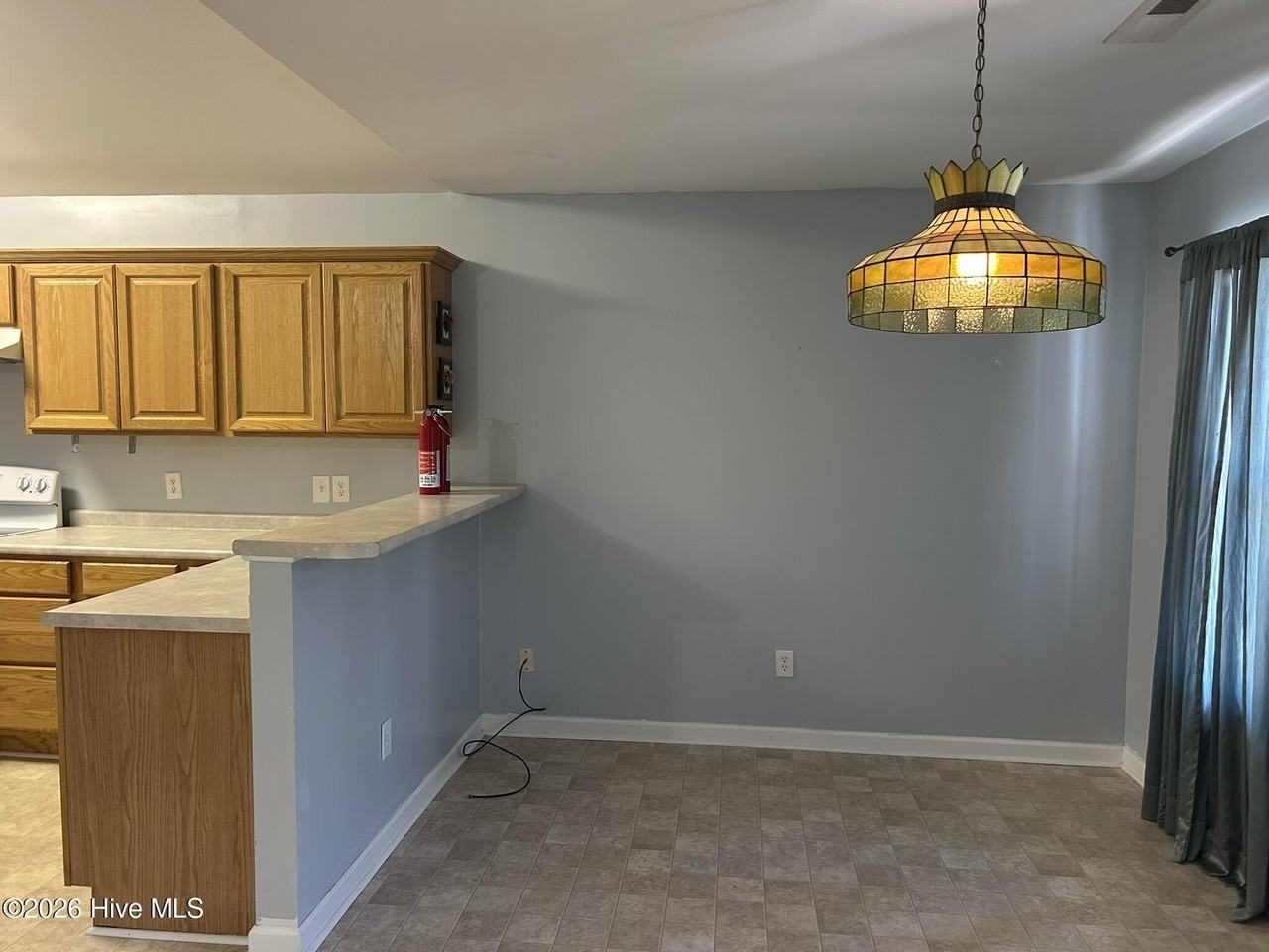 212 W Woodbine Ter - Photo 4 of 43