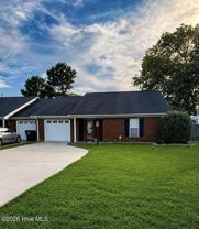 105 Emily Dr #B - Photo 1 of 1