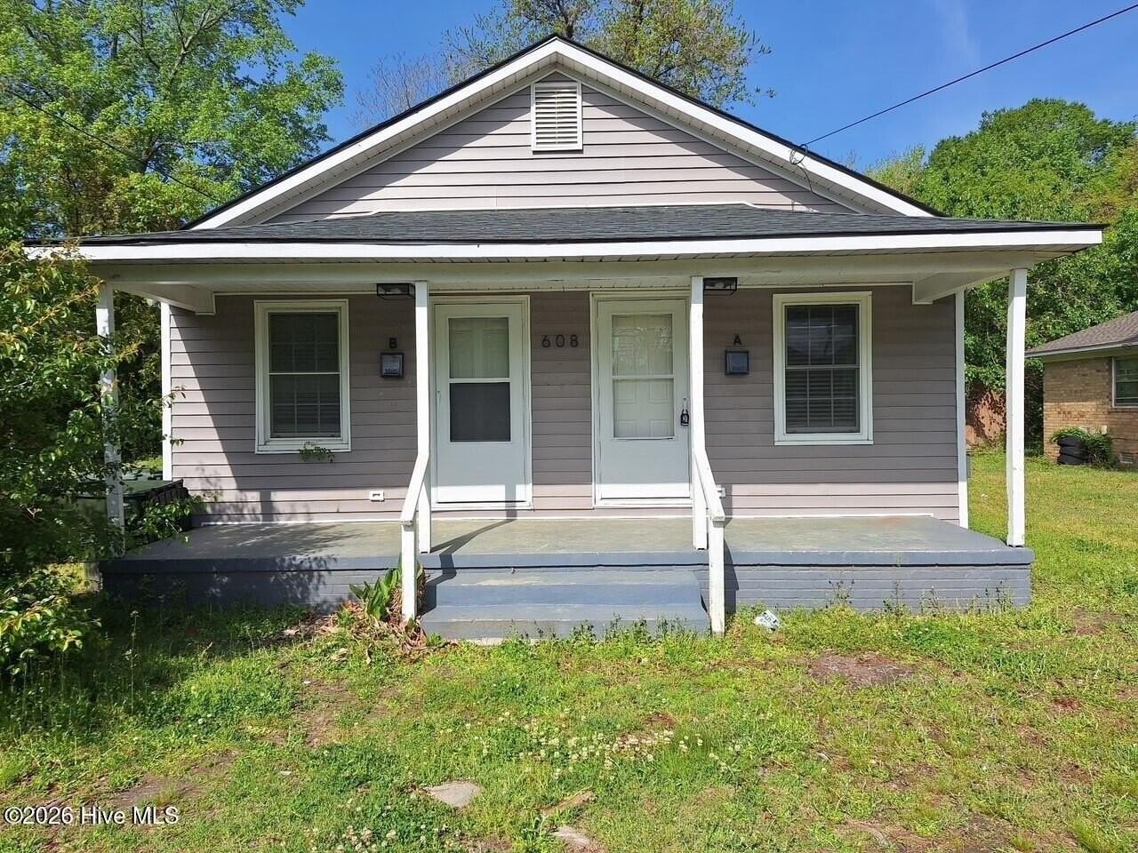 608 Hudson St #A - Photo 2 of 7