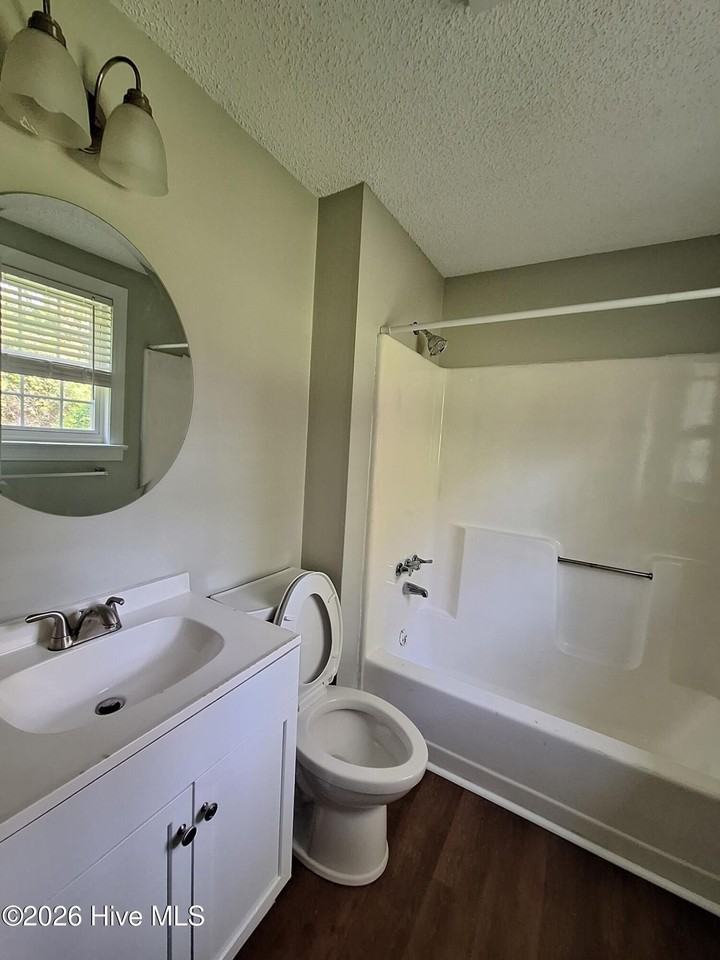 608 Hudson St #A - Photo 7 of 7