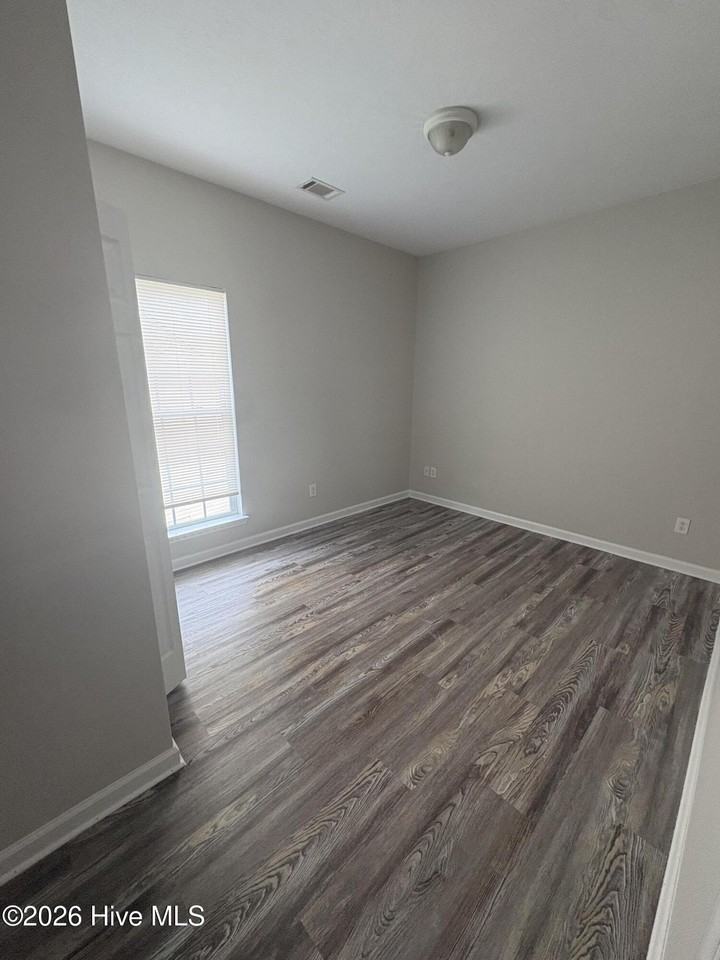 2021 Dundee Way - Photo 7 of 19
