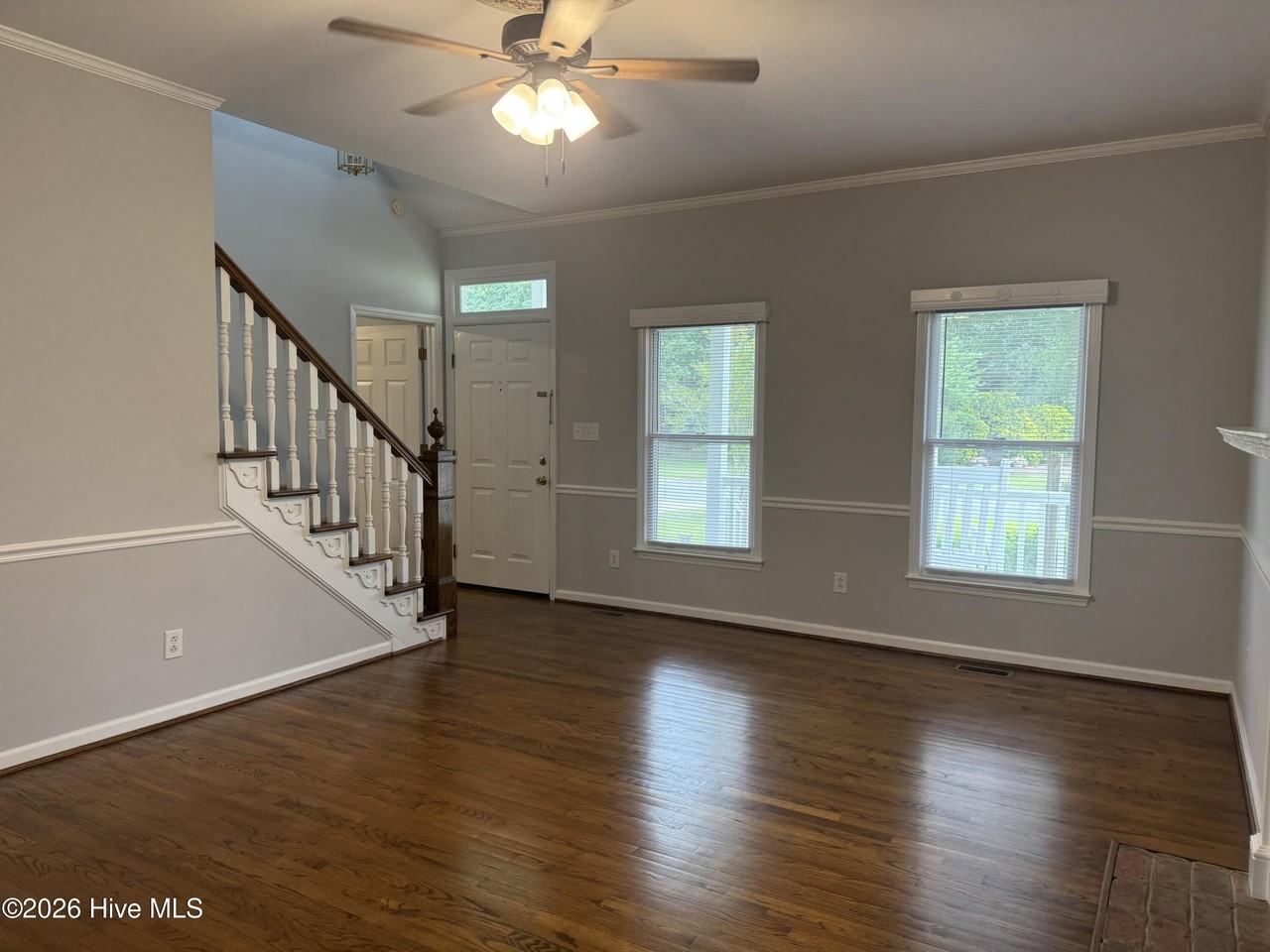 2105 Rail Ct - Photo 3 of 18