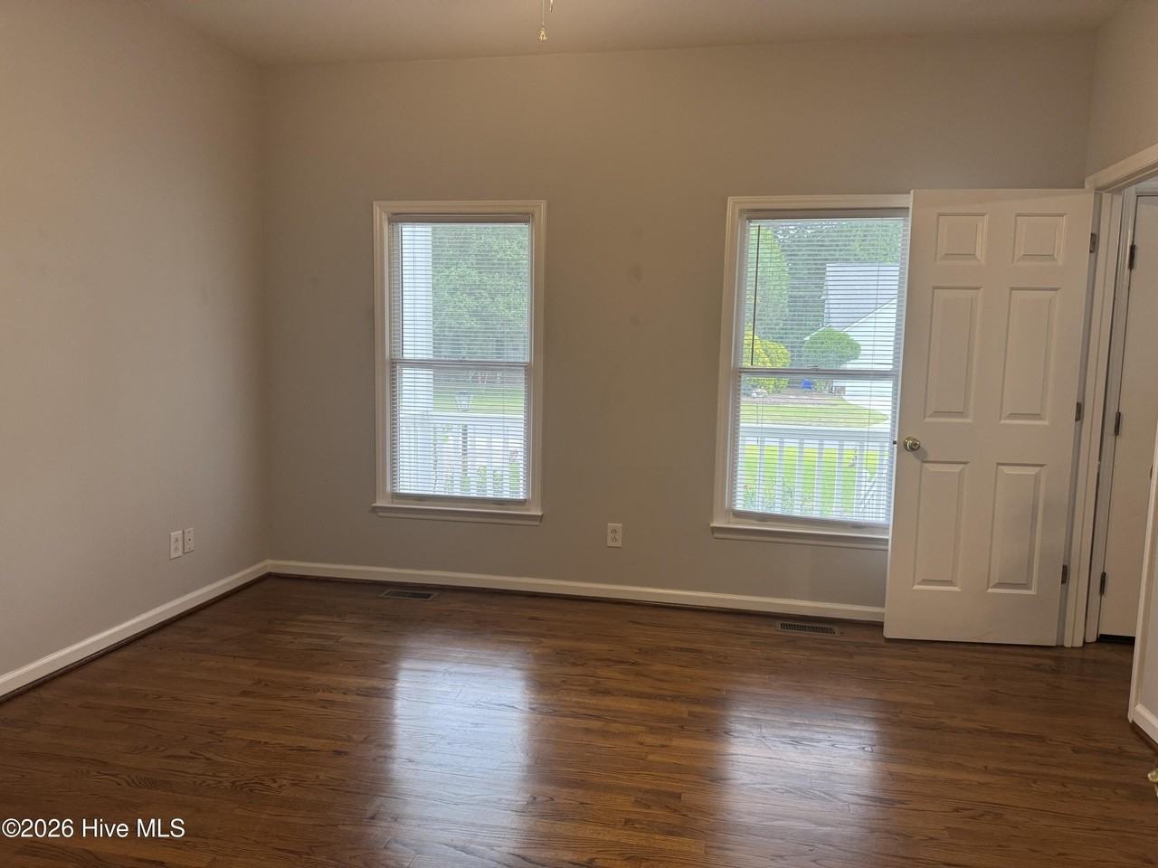 2105 Rail Ct - Photo 5 of 18