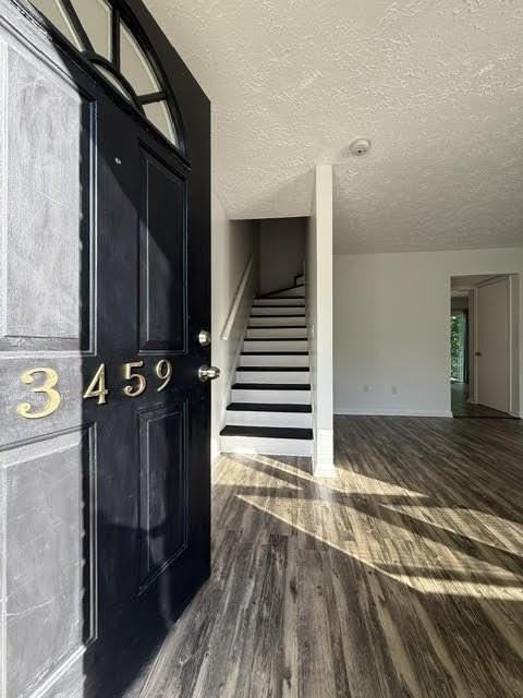 3459 Sutherland Dr - Photo 3 of 10