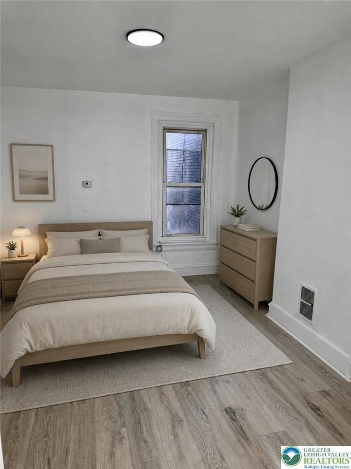 389 W Turner St - Photo 7 of 12