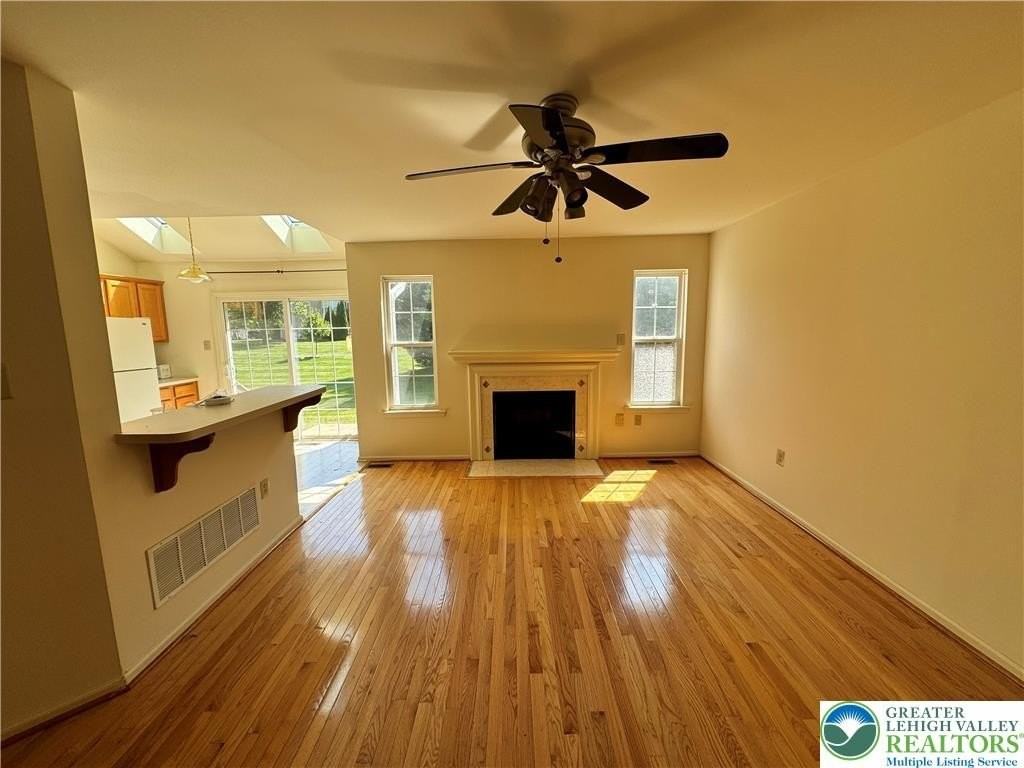 4142 Huckleberry Dr - Photo 2 of 13