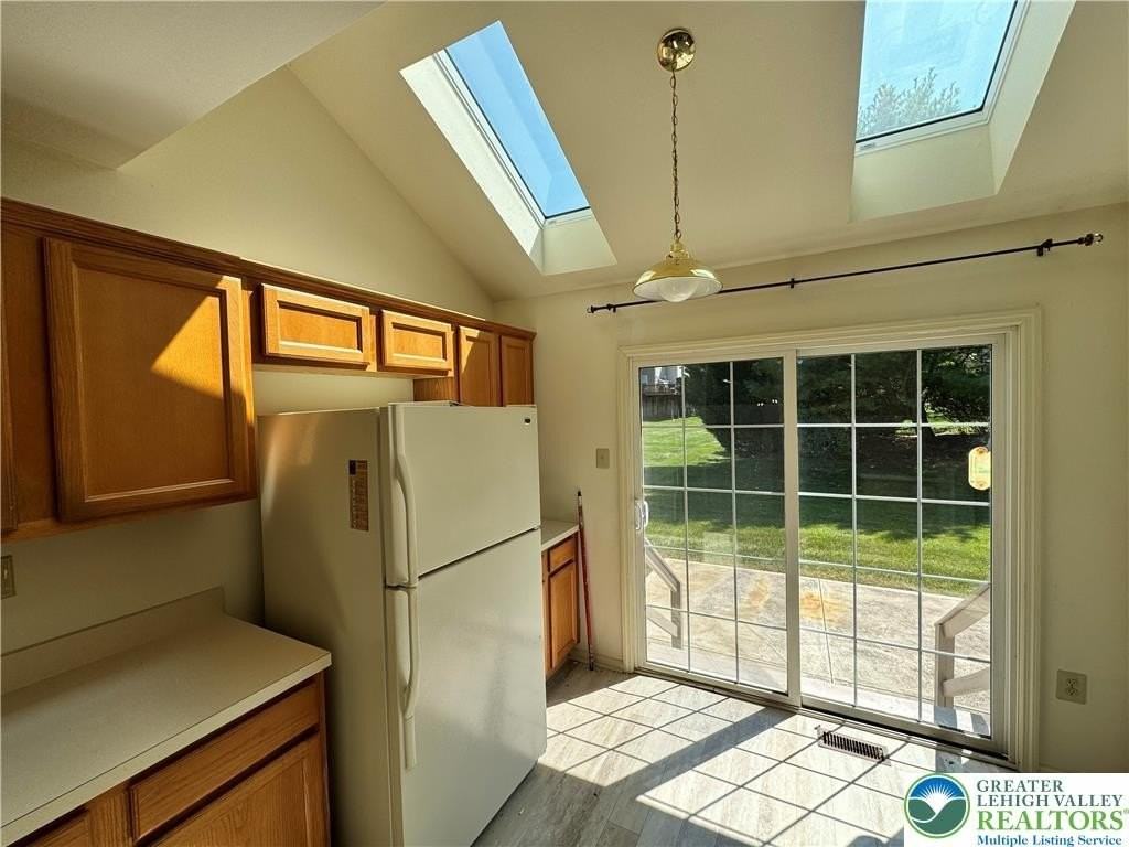 4142 Huckleberry Dr - Photo 3 of 13