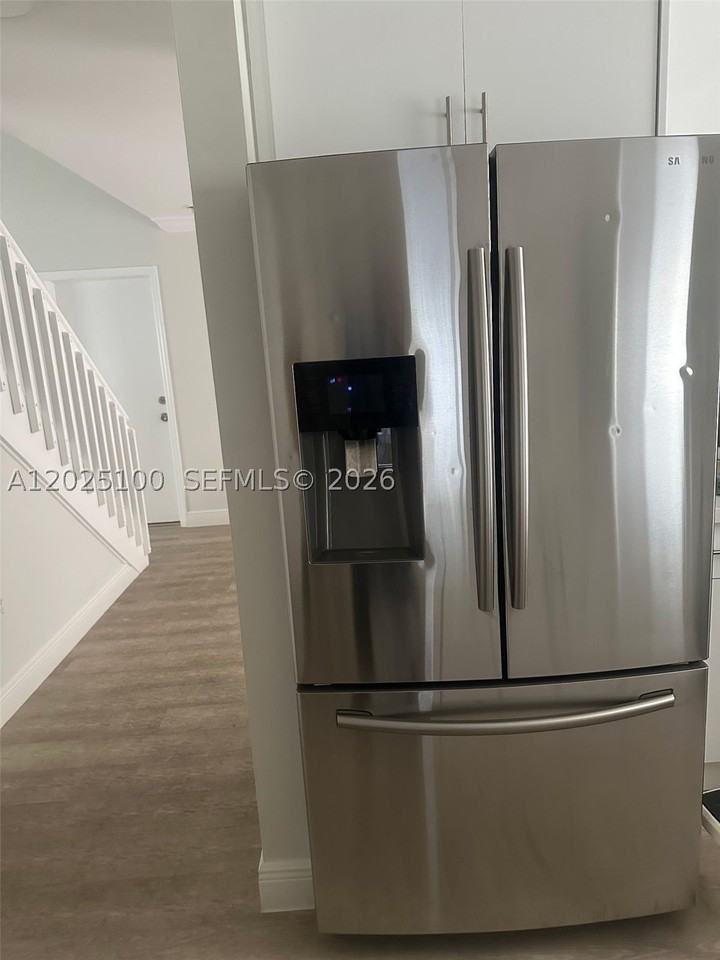 10788 Sw 75th Ter #0 - Photo 2 of 3