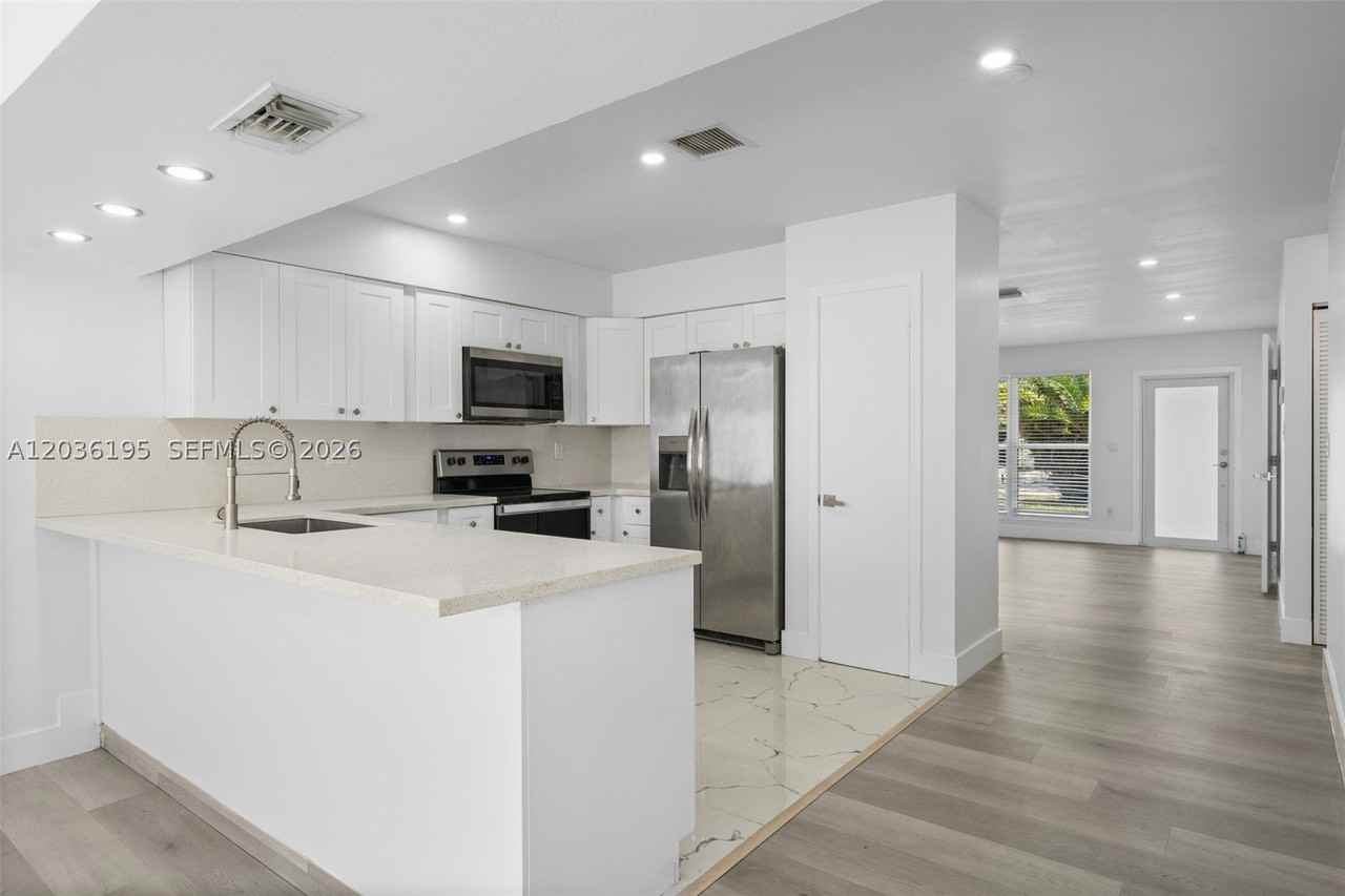 5130 Ne 17th Ter #0 - Photo 6 of 19