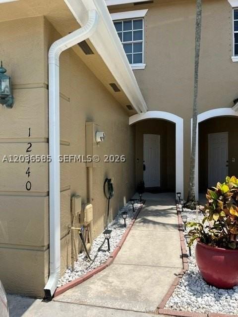 12140 Sw 4th St #12140 - Photo 4 of 30