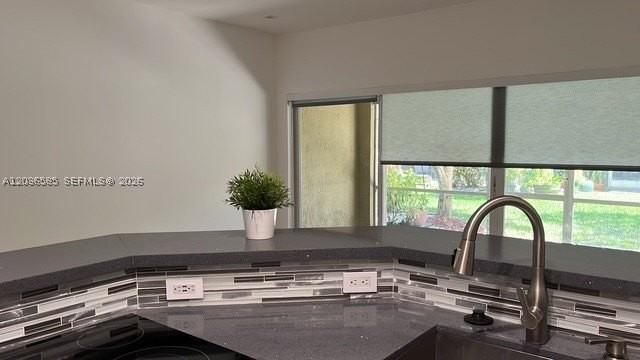 12140 Sw 4th St #12140 - Photo 7 of 30