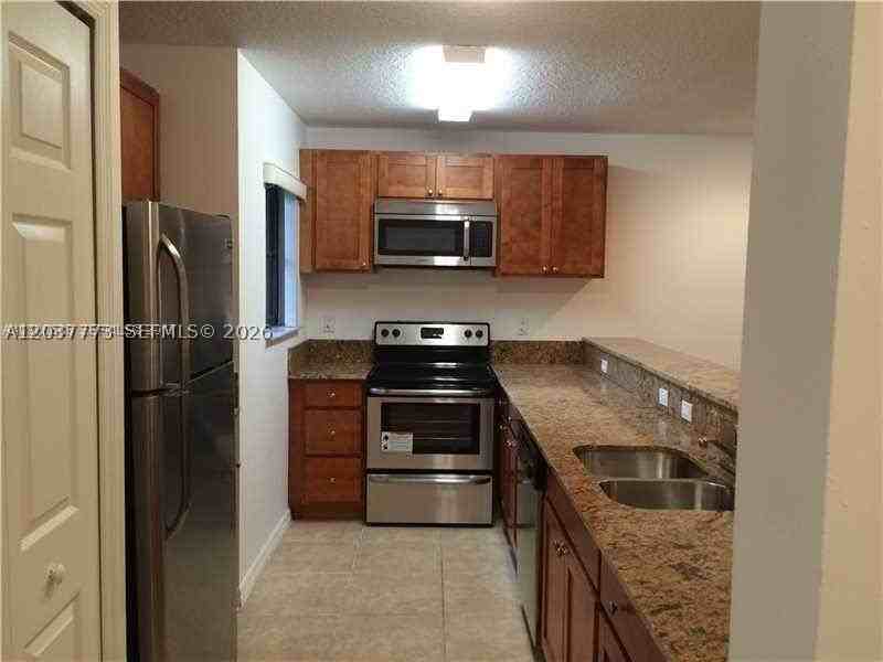 22811 Sw 88th Pl #2-22 - Photo 3 of 14