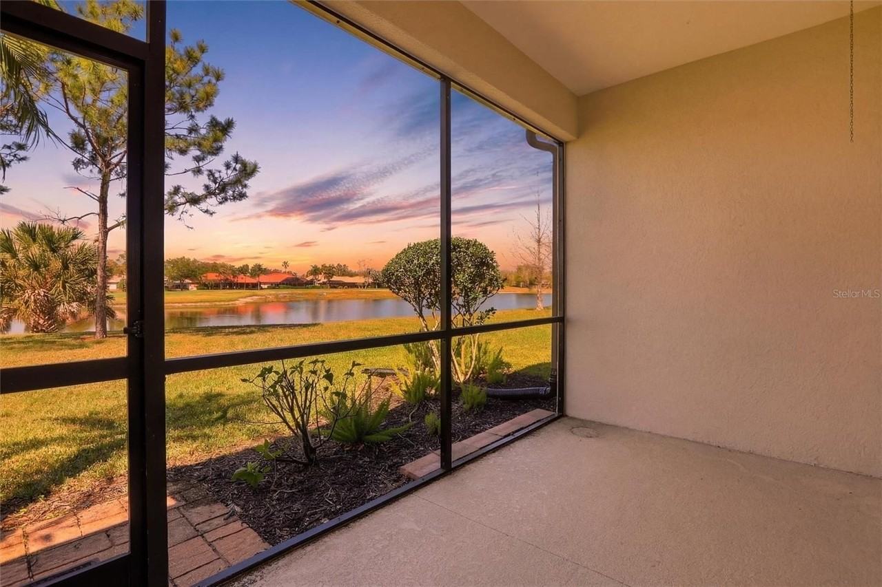 8142 Miramar Way - Photo 4 of 50