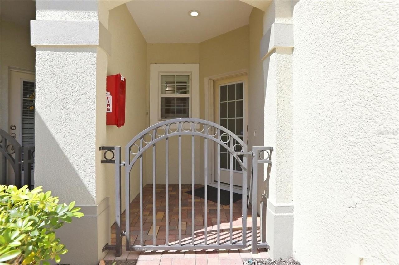 8142 Miramar Way - Photo 7 of 50