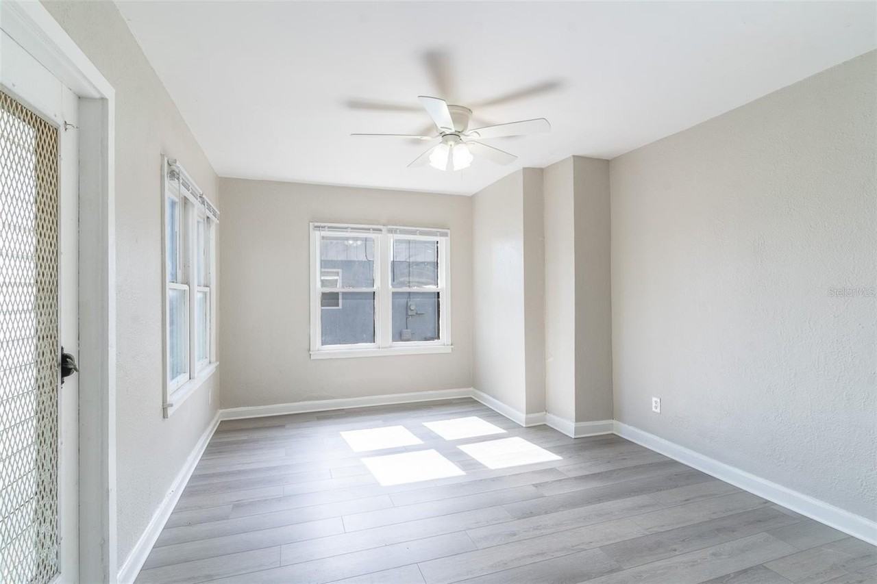 106 Avenue D Sw - Photo 6 of 21