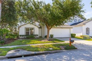 featured image of 551 Castlemain Cir