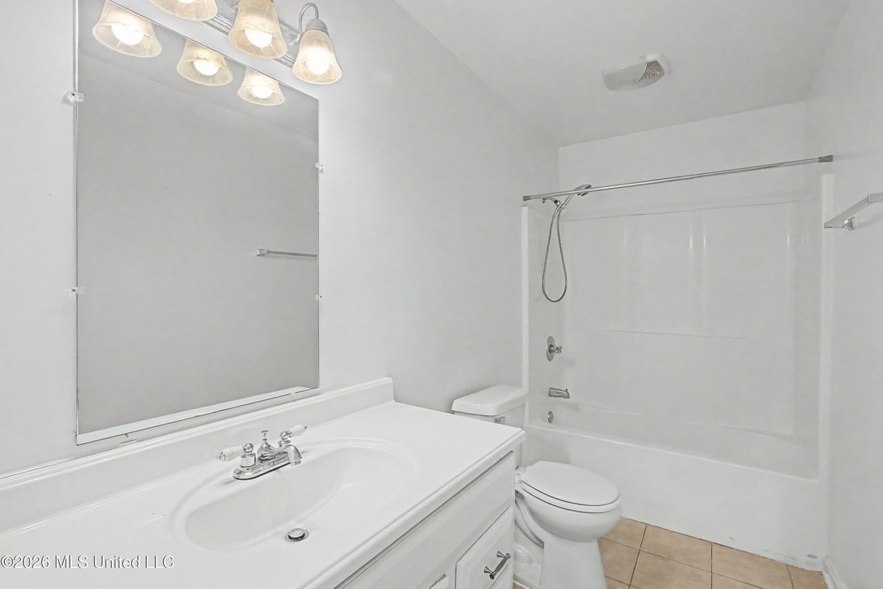 124 30th 1/2 St Lot B - Photo 6 of 12