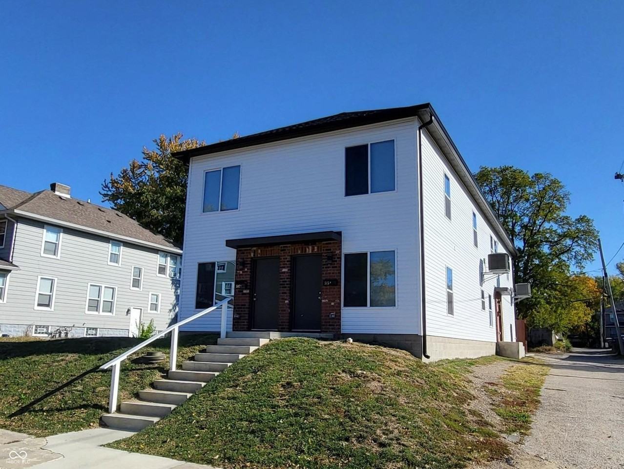 515 N Oxford St #B - Photo 2 of 17