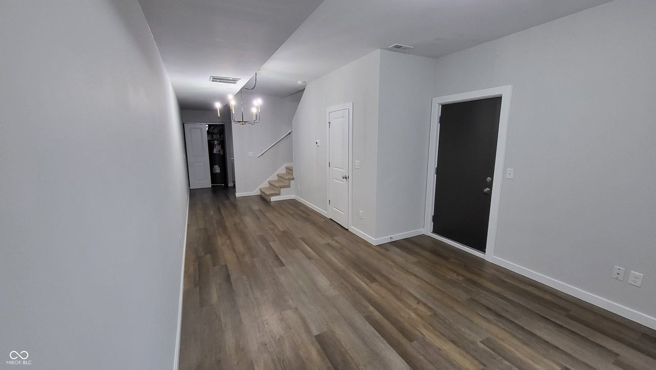 515 N Oxford St #B - Photo 4 of 17
