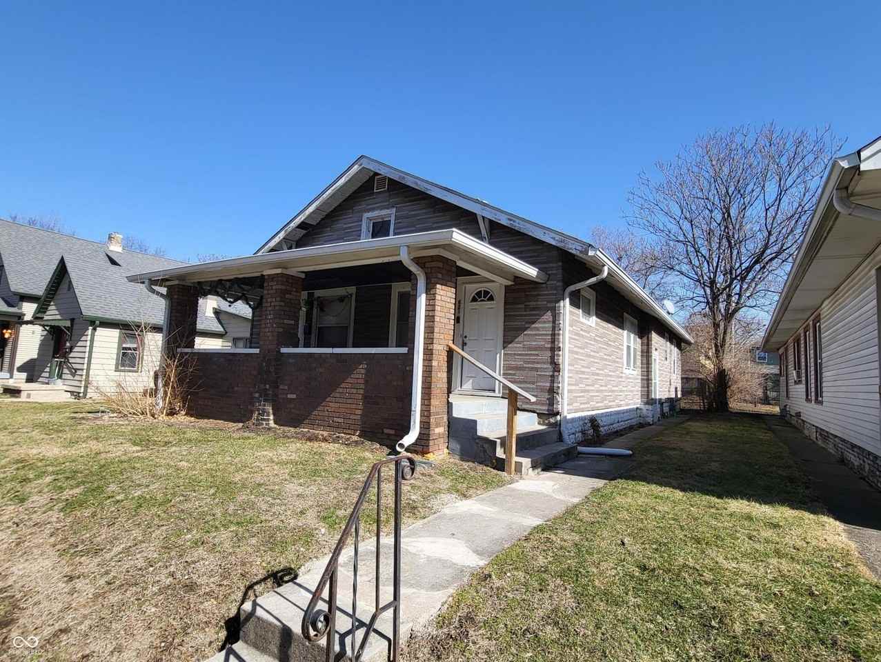 621 Tecumseh St - Photo 2 of 13