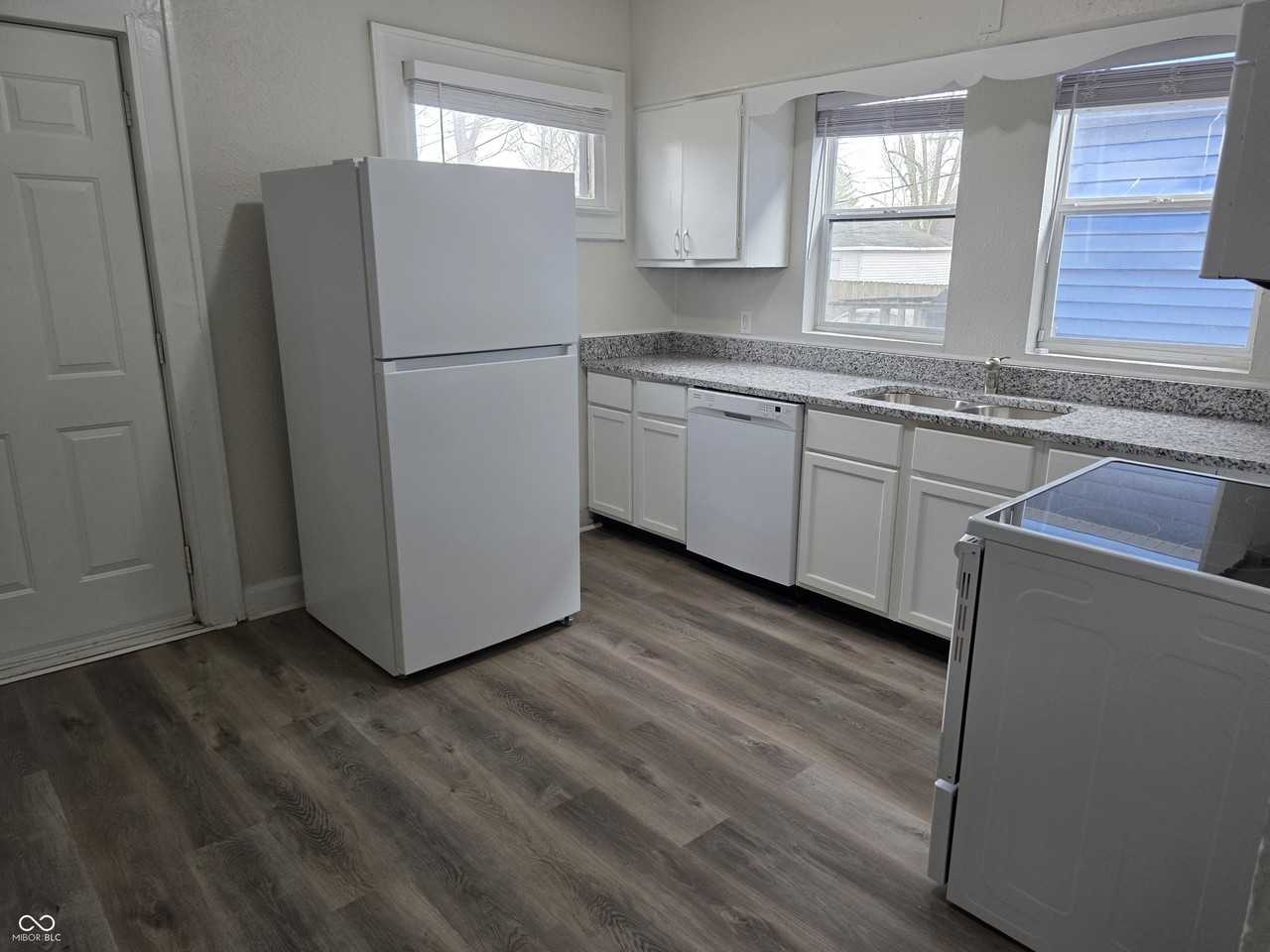 1117 N Tuxedo St - Photo 5 of 18
