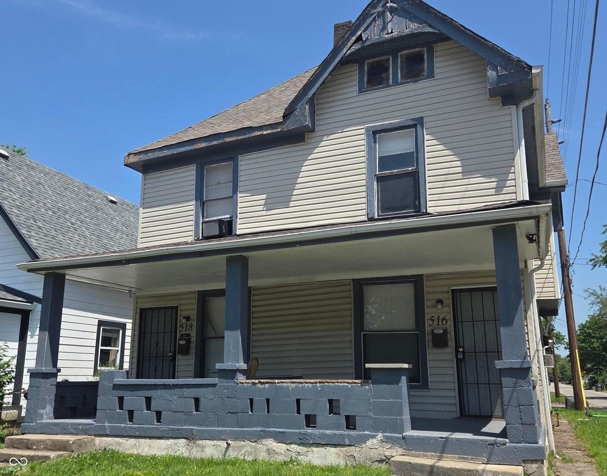 516 W 28th St - Photo 2 of 17