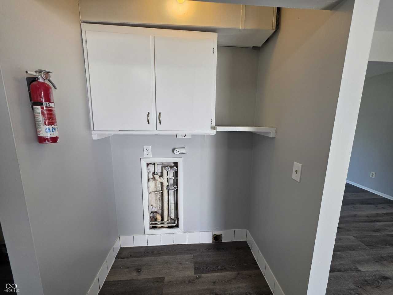 3829 Biscayne Rd - Photo 6 of 20