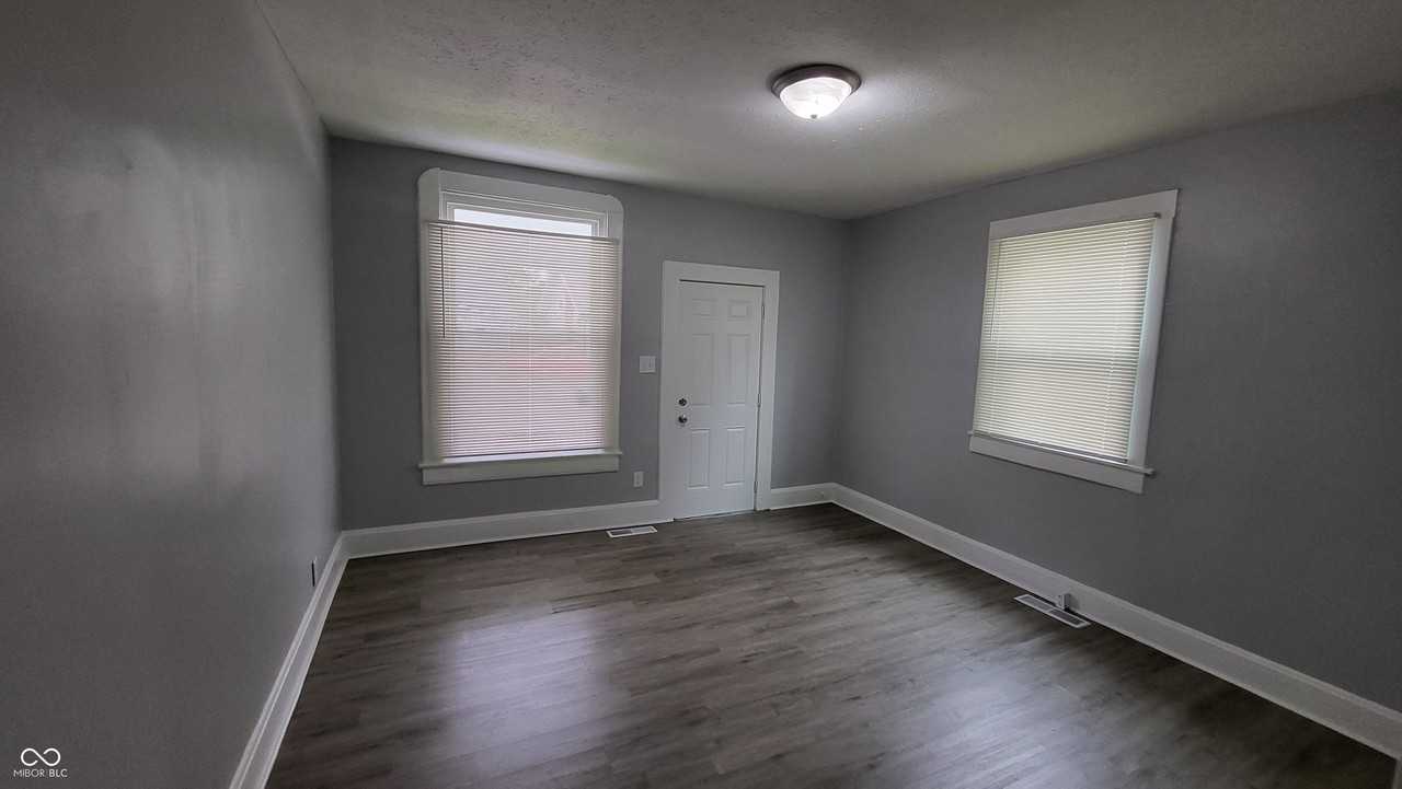 1036 N Tuxedo St #A - Photo 3 of 12