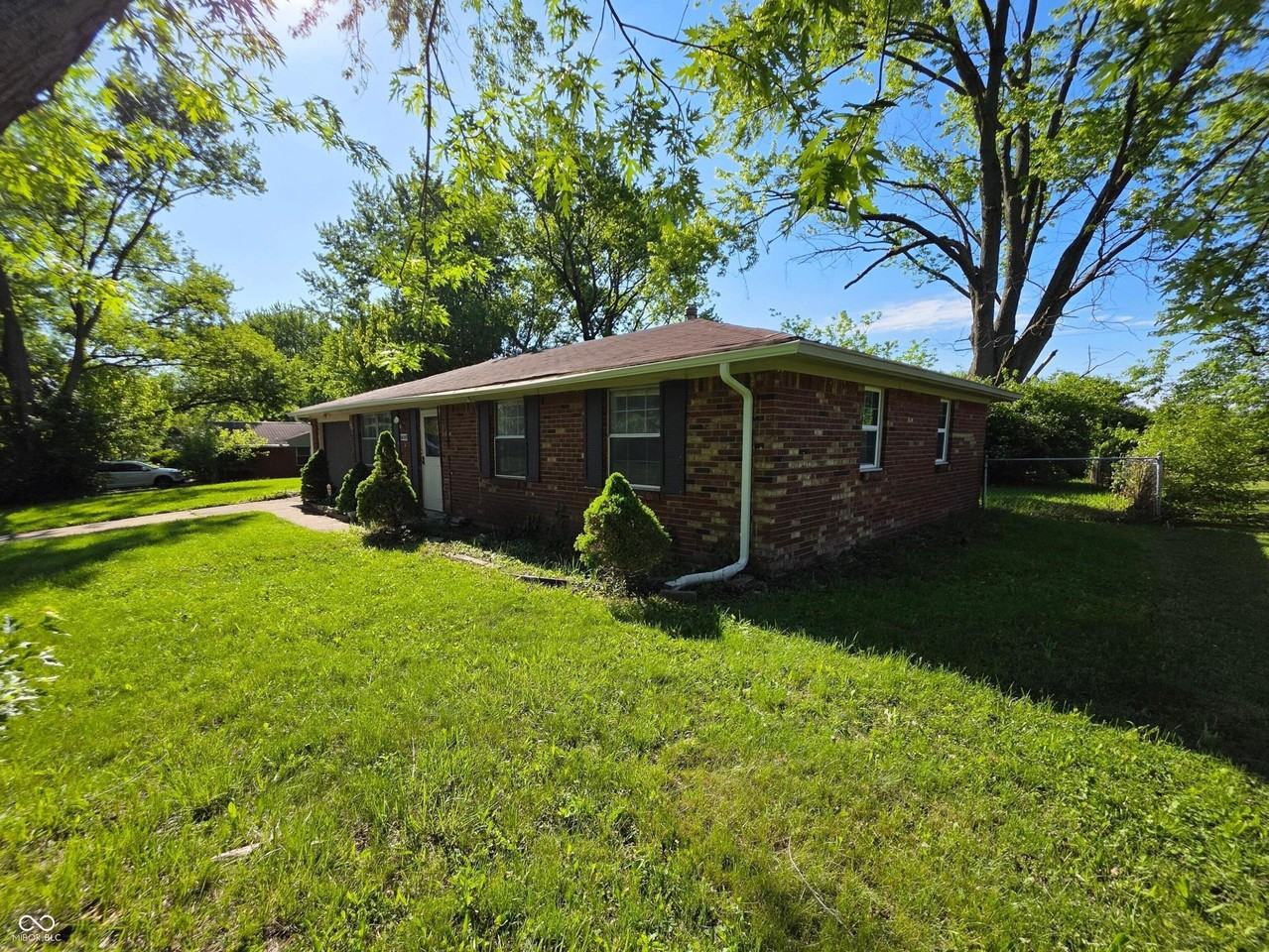 10359 Chris Dr - Photo 2 of 22