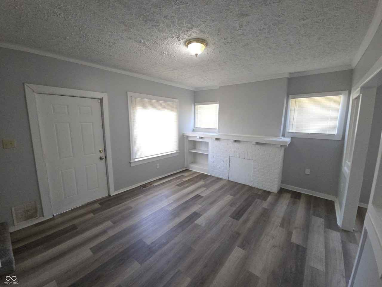 143 W 35th St - Photo 6 of 20