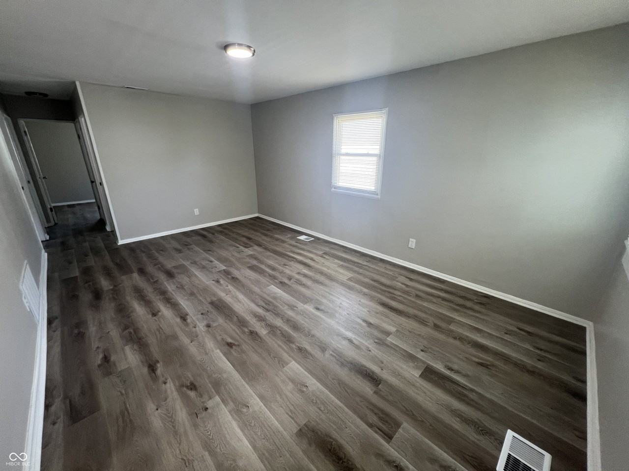 2920 N Lasalle St - Photo 2 of 15
