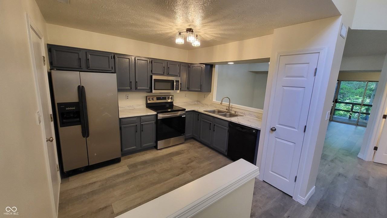 11539 Hidden Bay - Photo 6 of 21