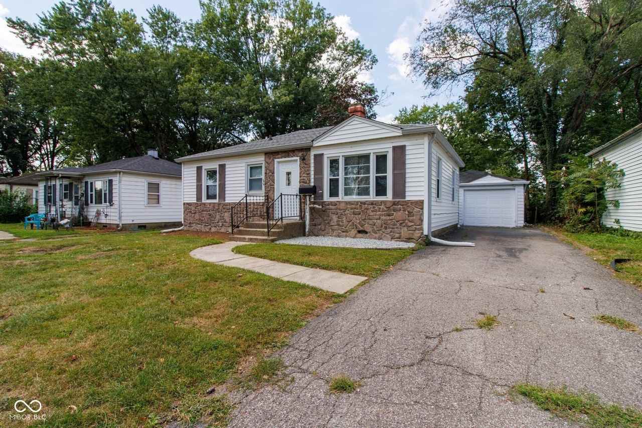 4430 N Longworth Ave - Photo 2 of 16