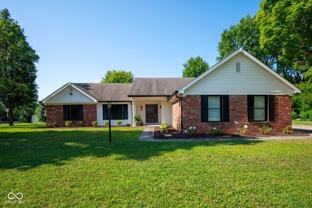 910 Williamsburg Ln - Photo 1 of 1