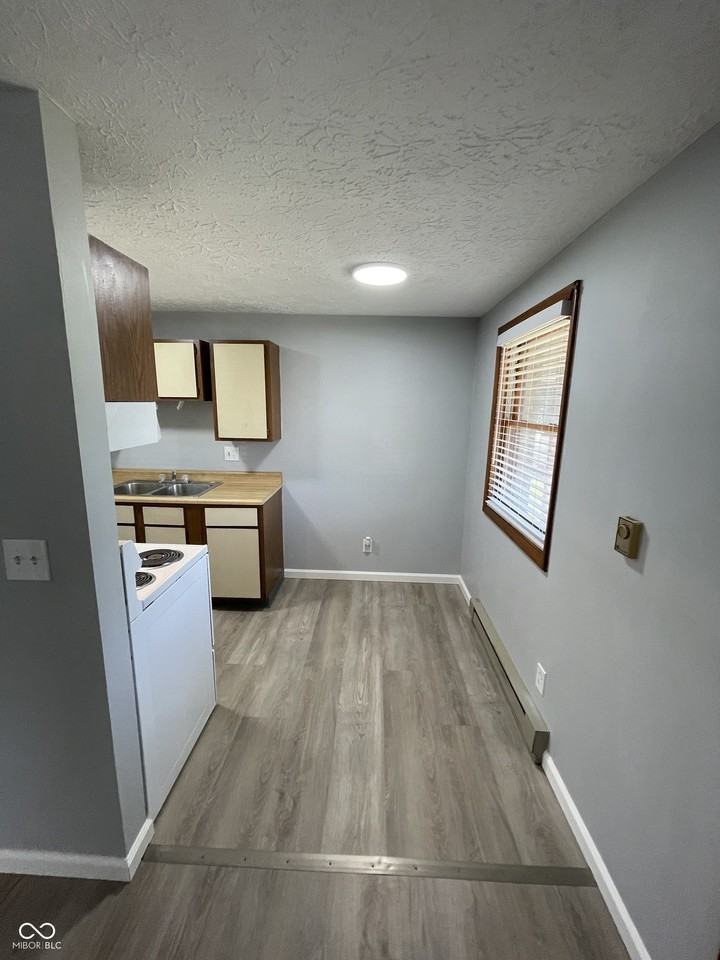 1818 Michigan St #3 - Photo 6 of 14