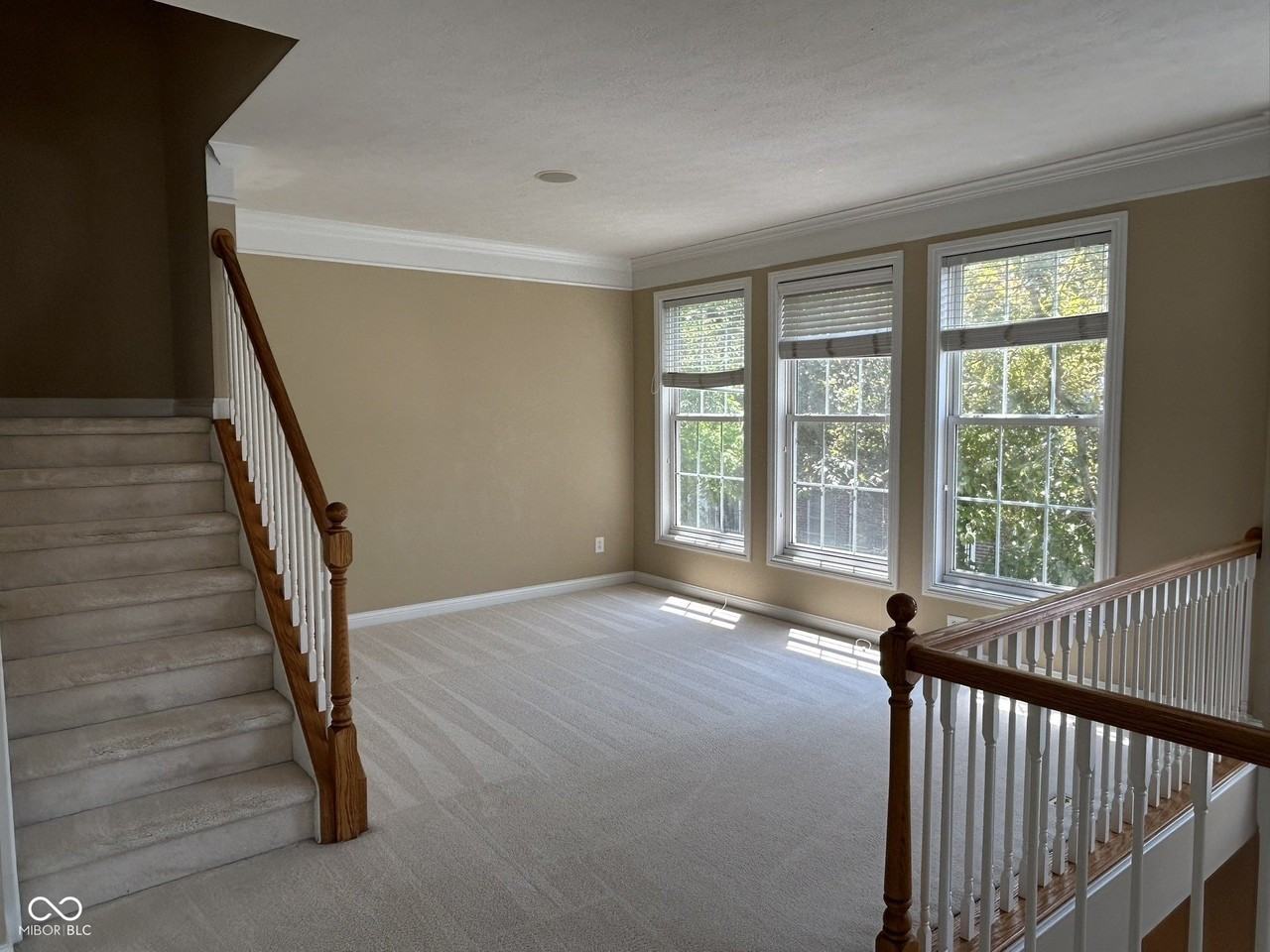 8645 Meridian Square Dr - Photo 5 of 41