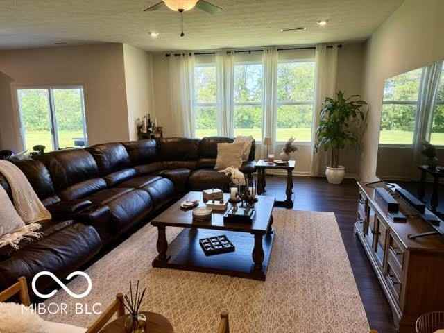 8610 Leander Ave - Photo 3 of 22