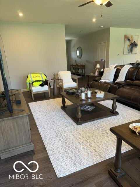 8610 Leander Ave - Photo 4 of 22